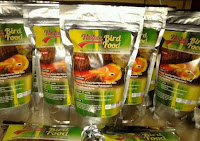 Pakan Burung Paruh Bengkok Anakan Merk HOKA Bird Food